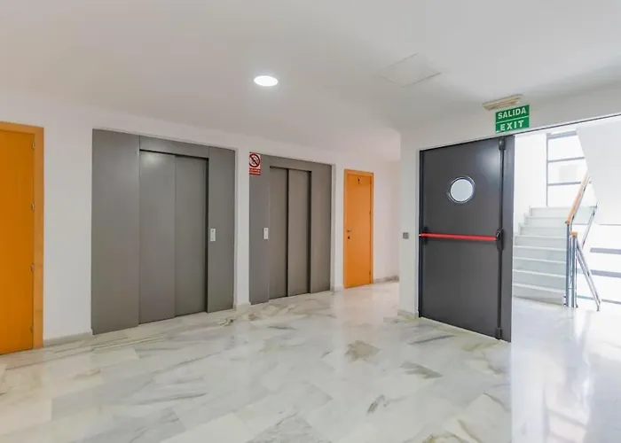 Apartamento Familiar, A 5 Min De La Playa, Piscina, Terraza, Wifi Alta Velocidad, Mascotas Bienvenidas Y Parking