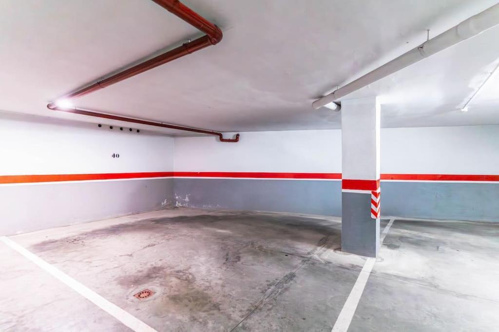 Familiar, A 5 Min De La Playa, Piscina, Terraza, Wifi Alta Velocidad, Mascotas Bienvenidas Y Parking Apartment