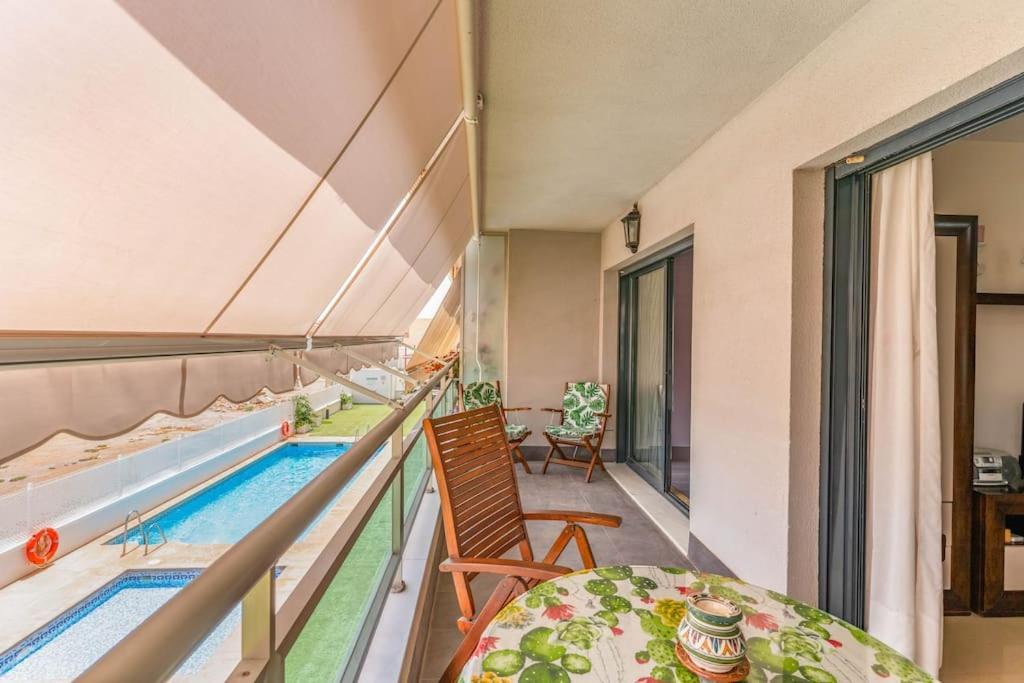 Familiar, A 5 Min De La Playa, Piscina, Terraza, Wifi Alta Velocidad, Mascotas Bienvenidas Y Parking Roquetas de Mar