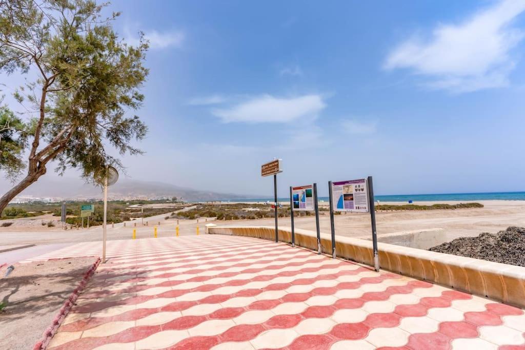 Apartment Familiar, A 5 Min De La Playa, Piscina, Terraza, Wifi Alta Velocidad, Mascotas Bienvenidas Y Parking